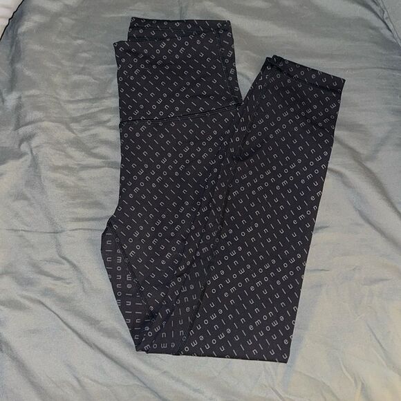 Lululemon Leggings - Picture 1 of 4